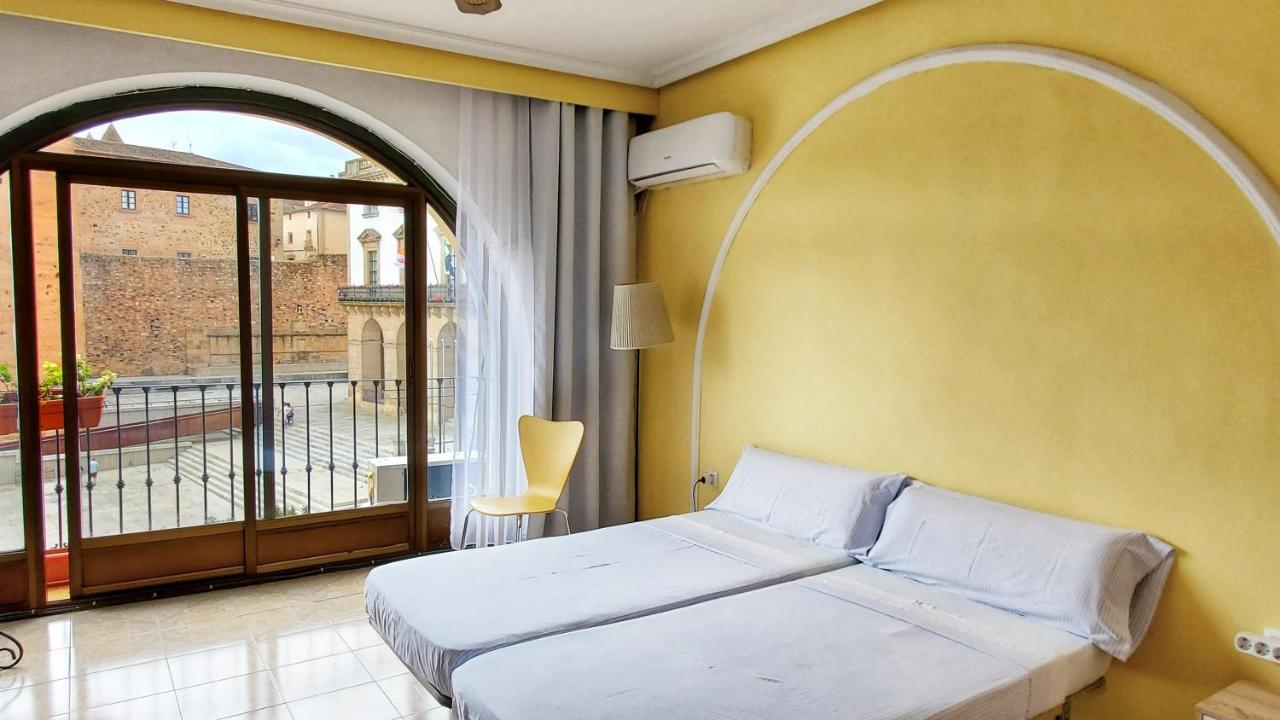 Hostal Martes Caceres Plaza Mayor - Tercer Piso Sin Ascensor Exteriér fotografie